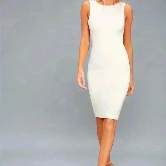 Lulus - Picture 1 of 5